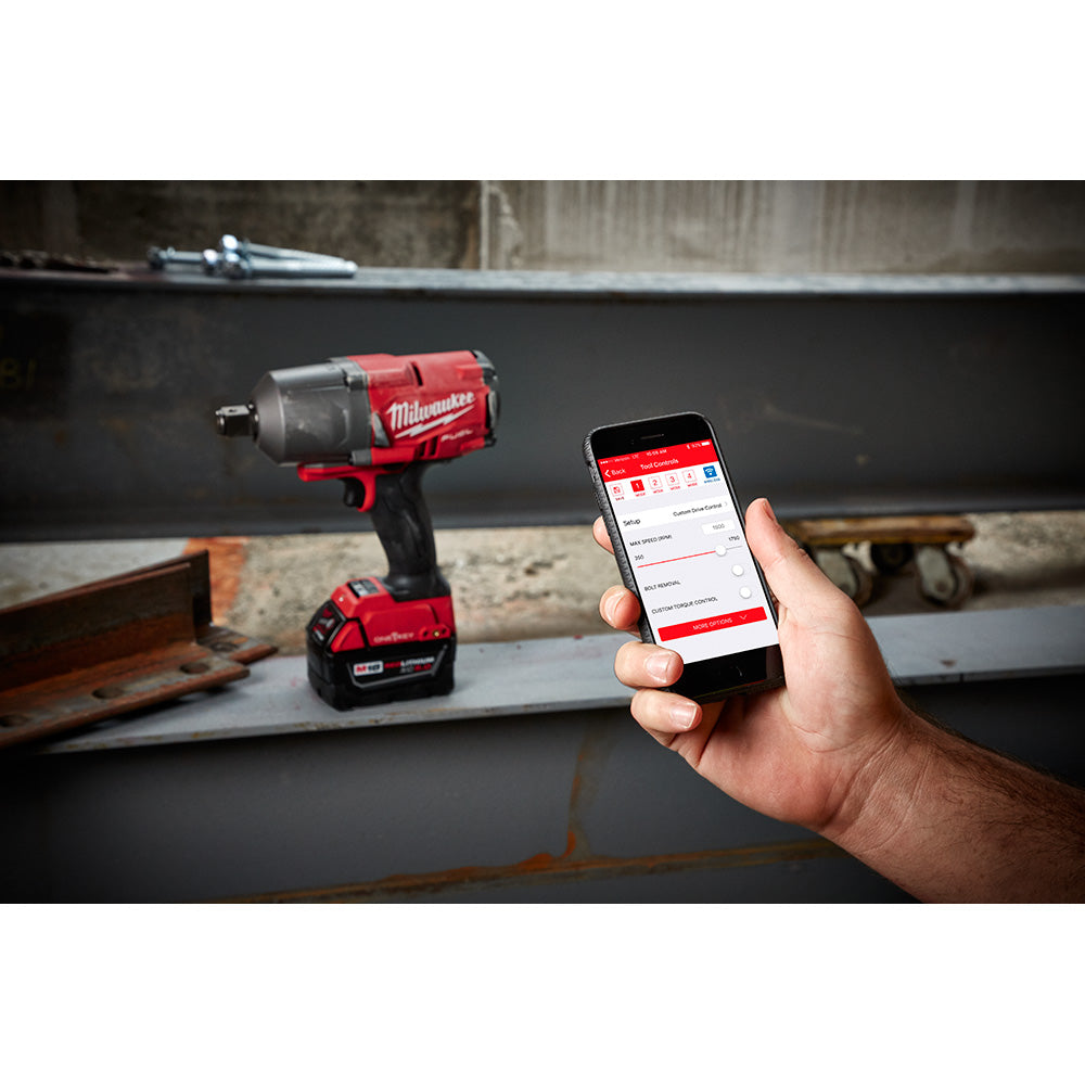 M12 FUEL™ 3/8" Right Angle Impact Wrench Kit