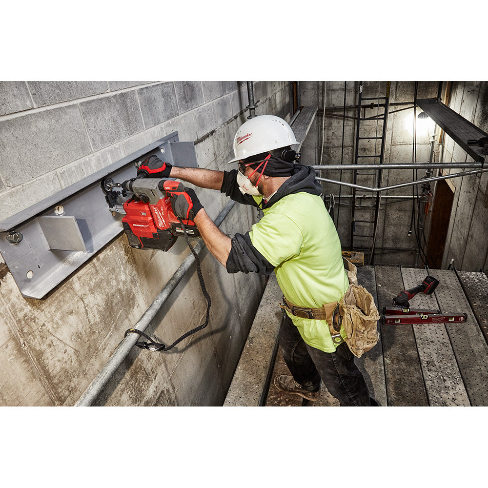M18 FUEL™ 1 in SDS Plus Rotary Hammer with Dust Extractor Kit