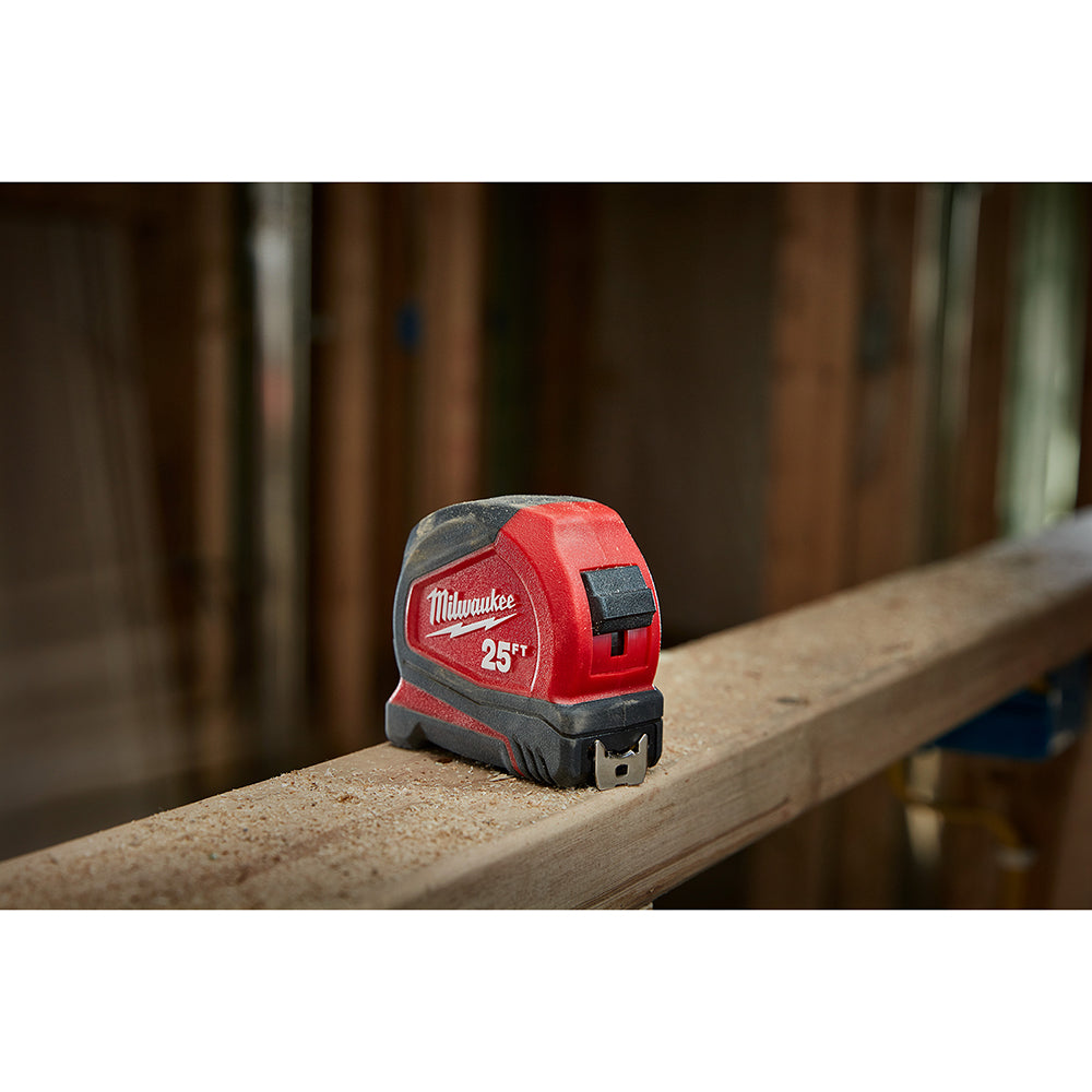 5m/16' Compact Auto Lock Tape Measure