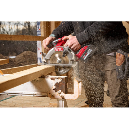 M18 FUEL™ 6-1/2" Circular Saw