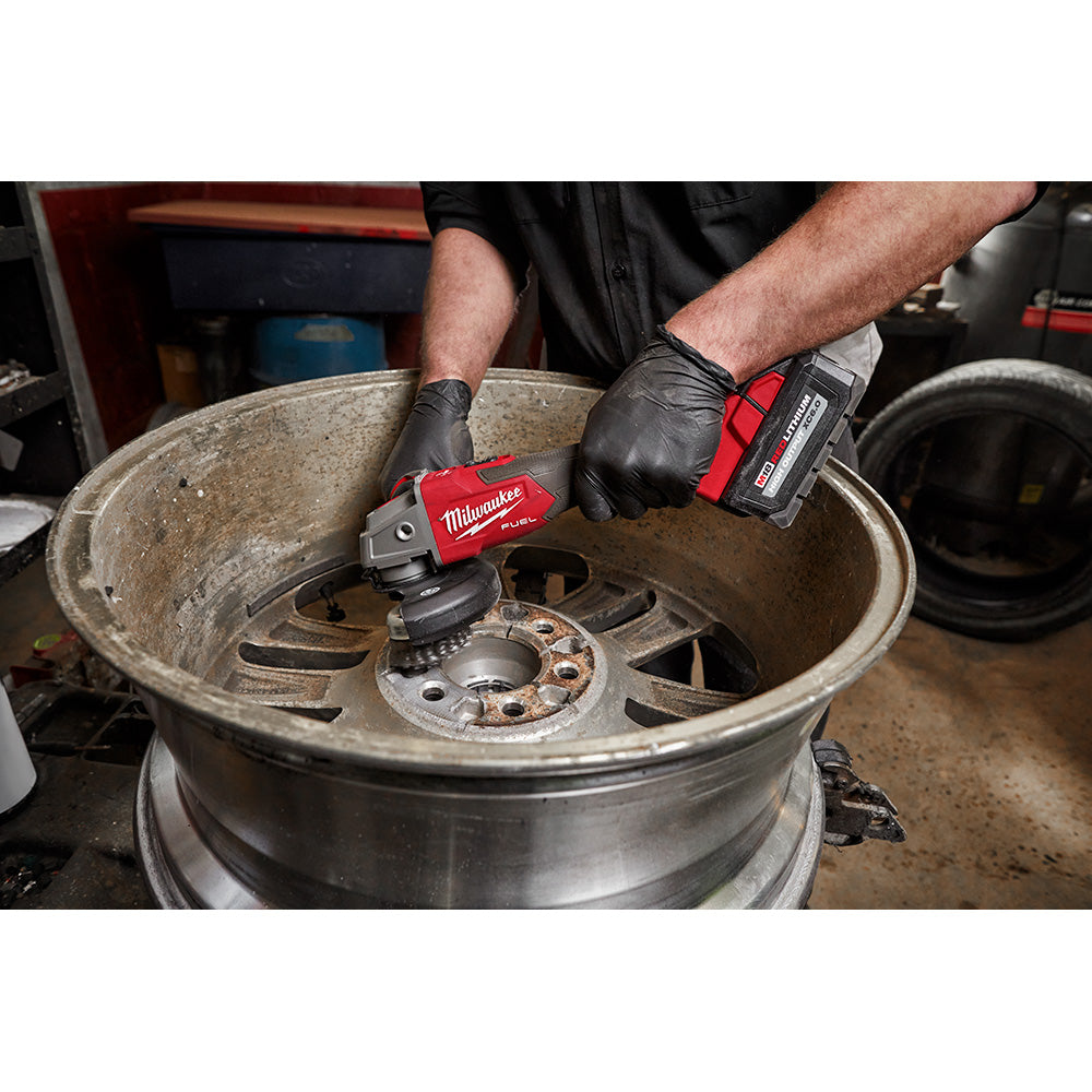 M18 FUEL™ 4-1/2" / 5" Variable Speed Braking Grinder, Slide Switch Lock-On