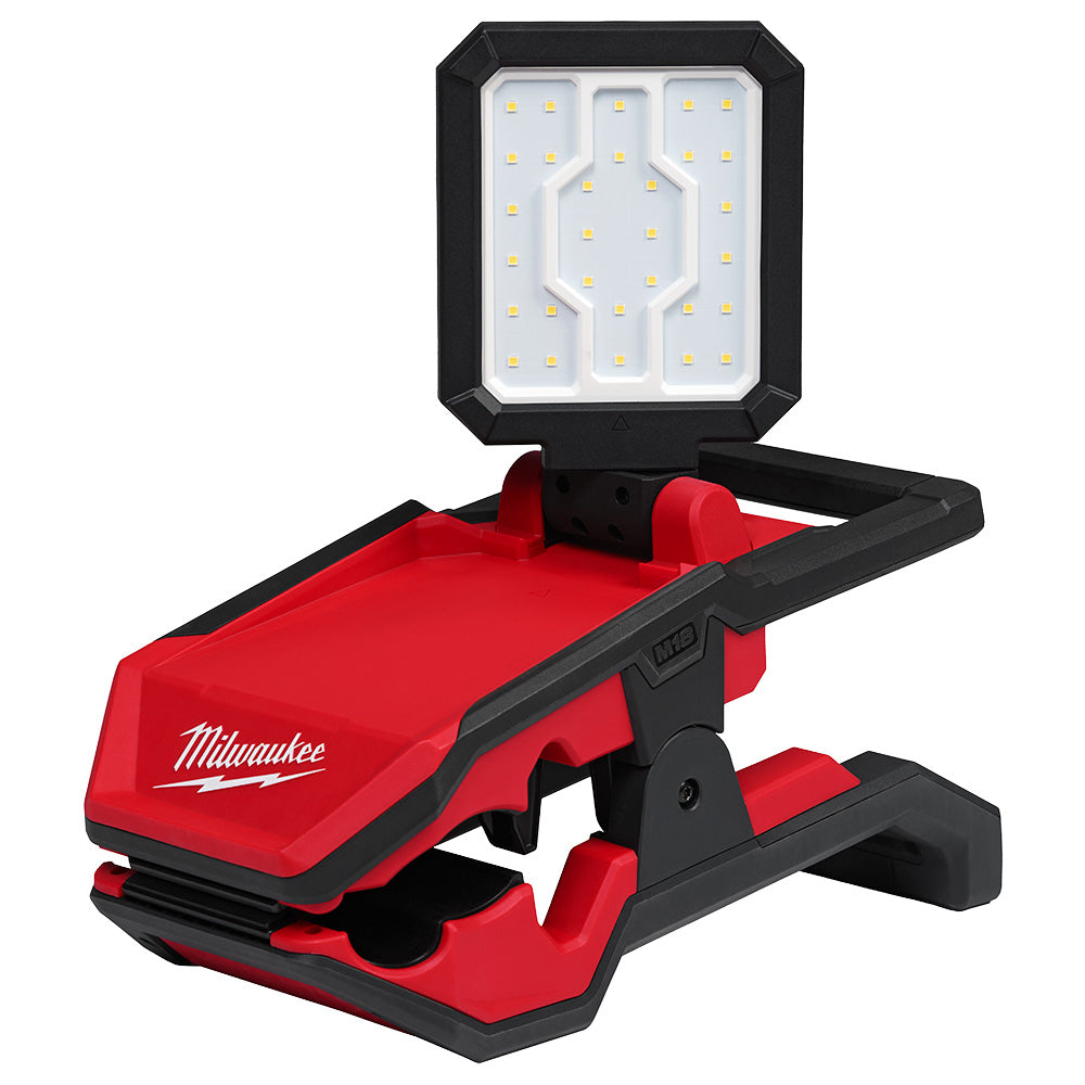 M18™ ROVER™ Clamping Flood Light