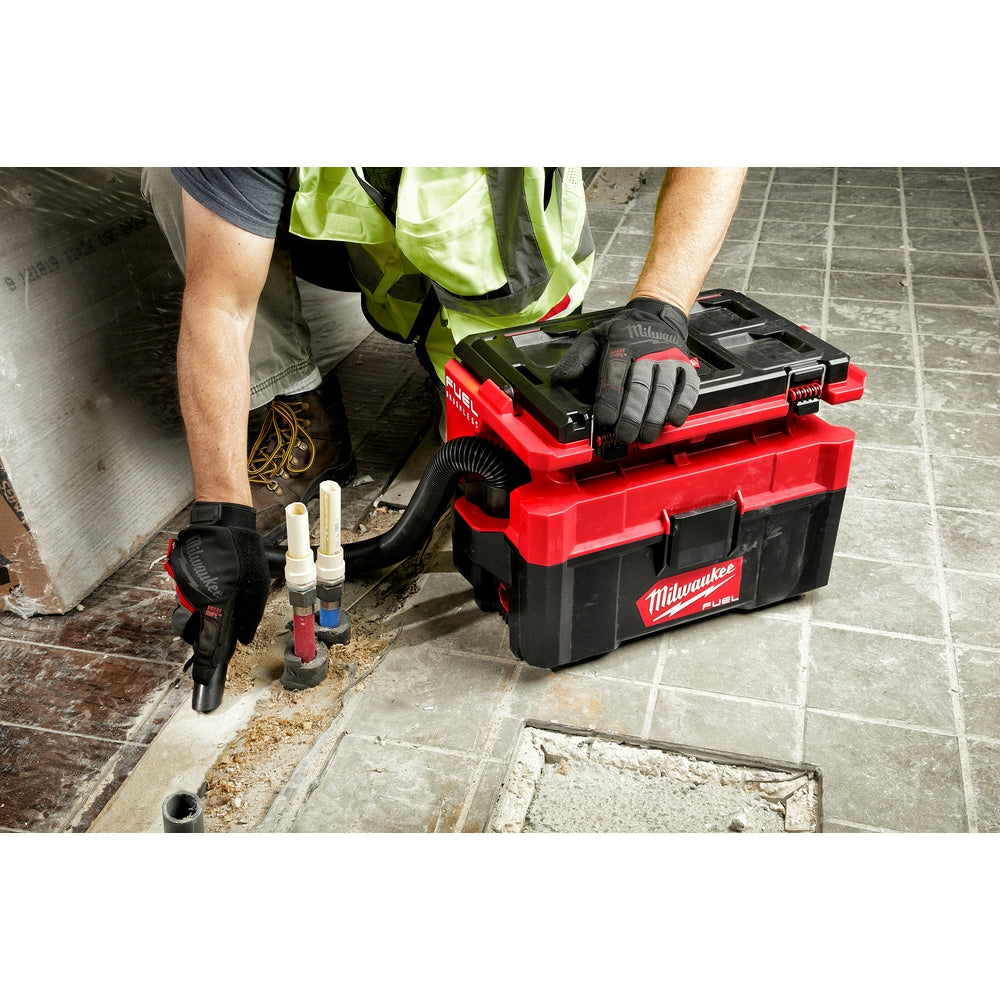 M18 FUEL™ PACKOUT™ 2.5 Gallon Wet/Dry Vacuum