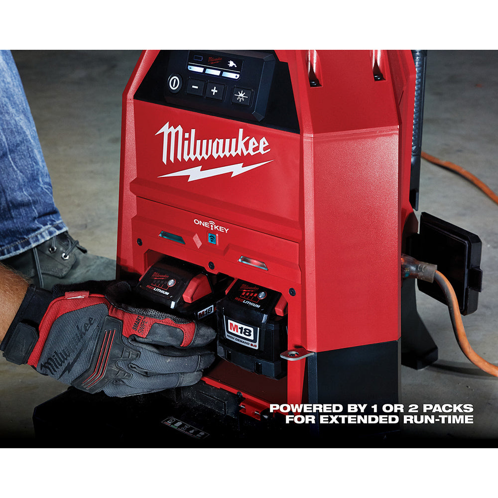 M18™ RADIUS™ Site Light and Charger w/ ONE-KEY™
