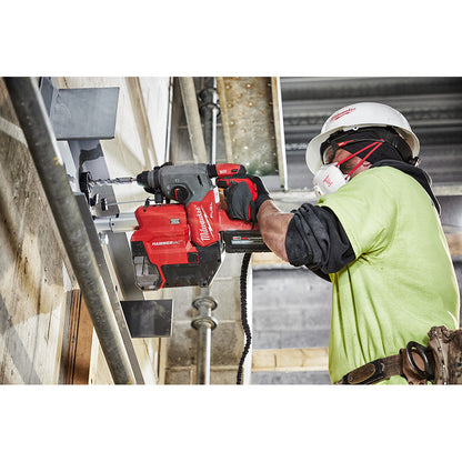 M18 FUEL™ 1 in SDS Plus Rotary Hammer with Dust Extractor Kit