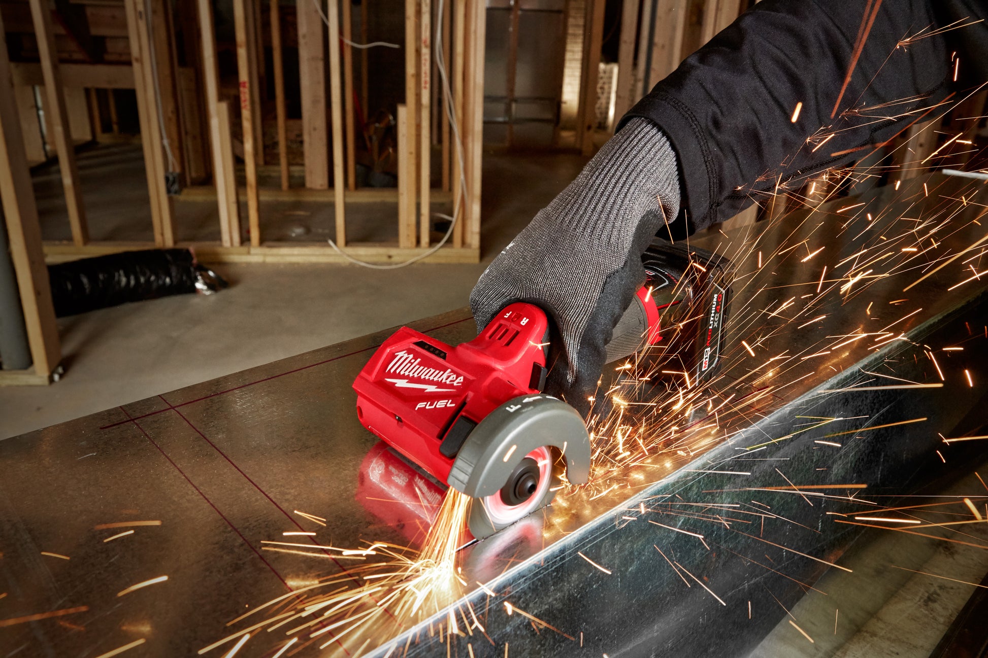 M12 FUEL™ 3 in. Compact Cut Off Tool Kit