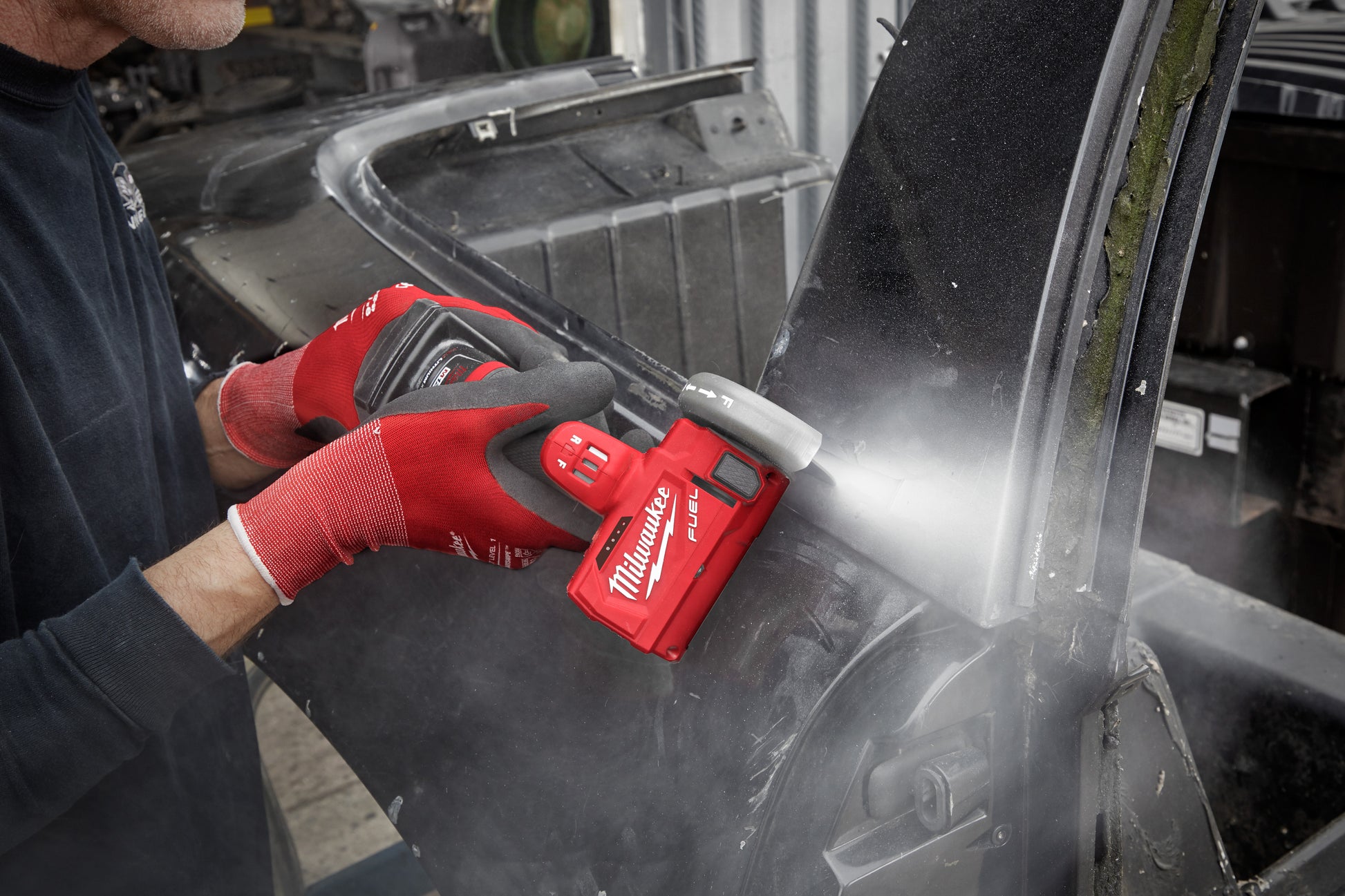 M12 FUEL™ 3 in. Compact Cut Off Tool Kit
