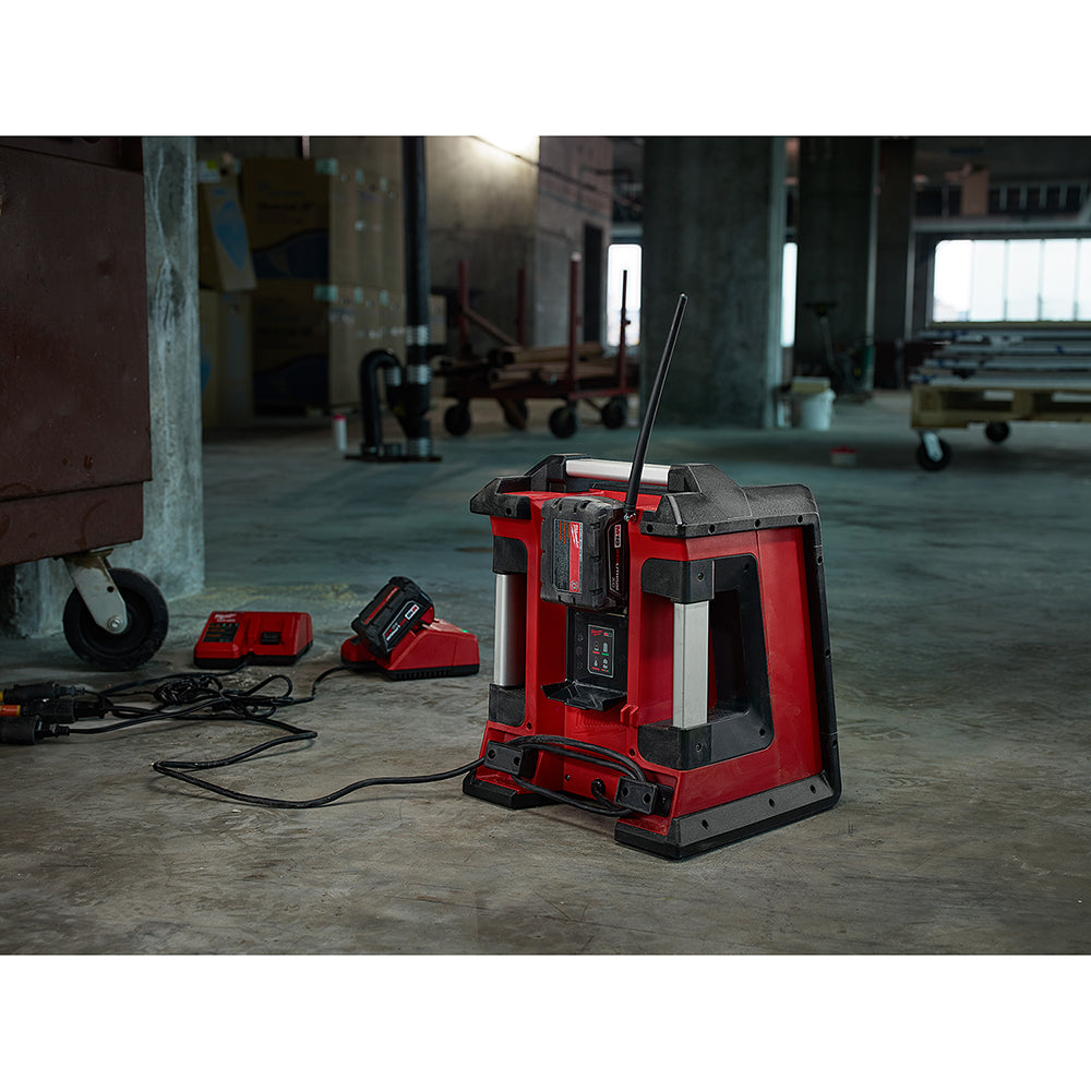 M18™ Jobsite Radio/Charger