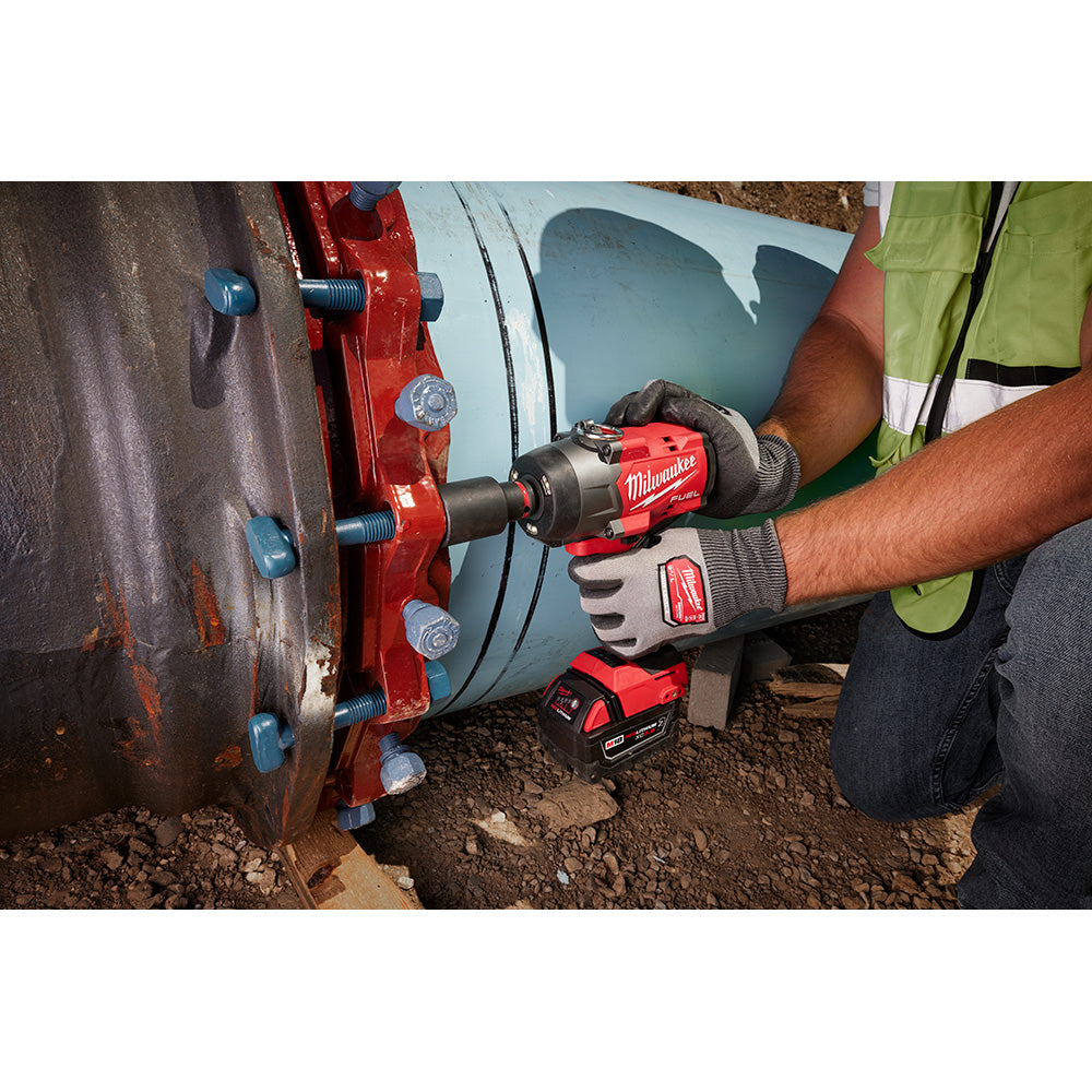 M18 FUEL™ 1/2" High Torque Impact Wrench w/ Pin Detent Kit