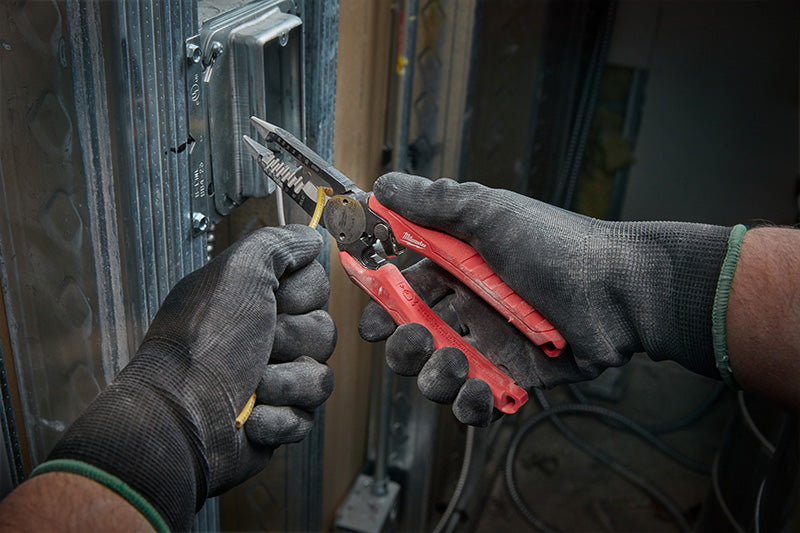 Electricians Combination Wire Pliers