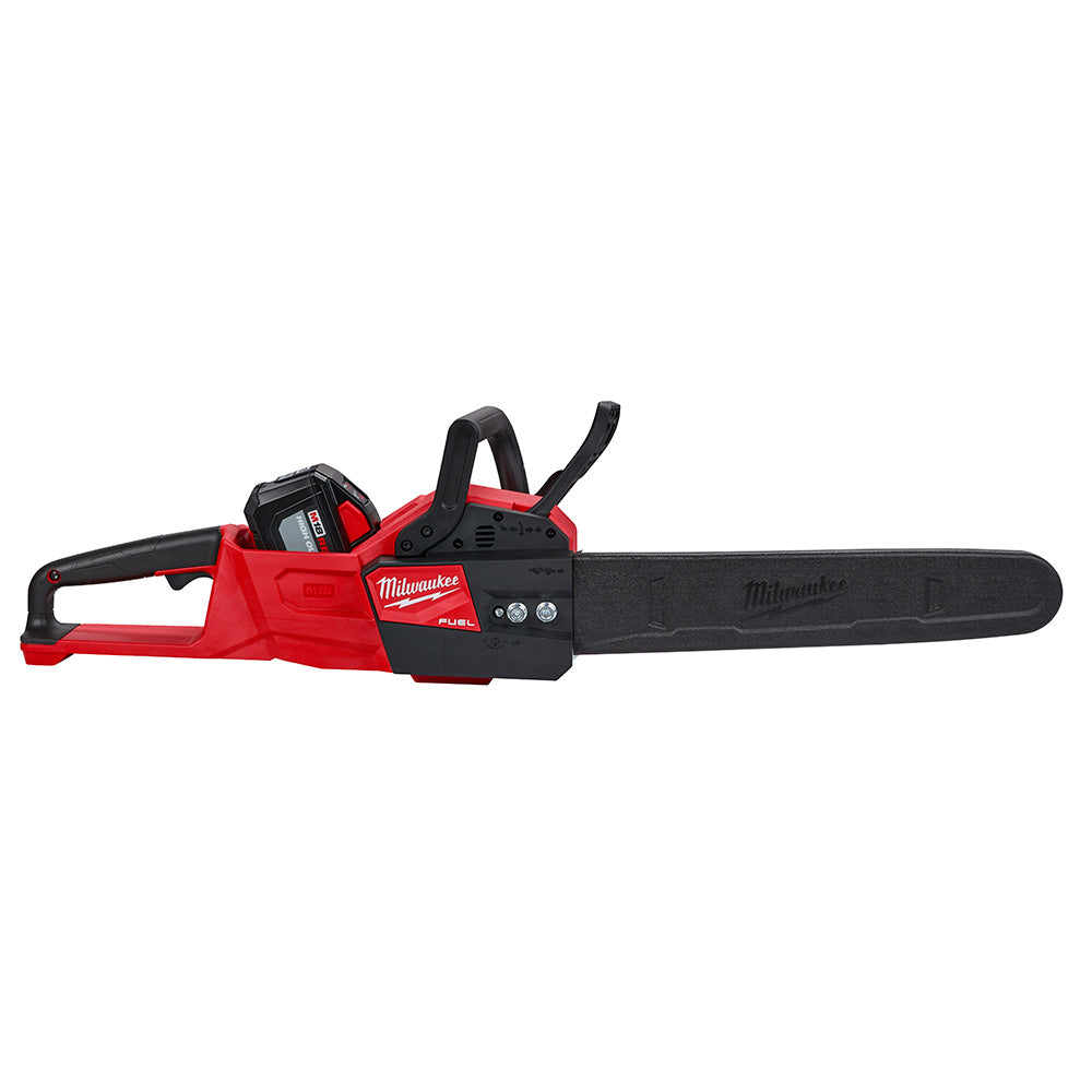 M18 FUEL™ 16 in. Chainsaw Kit with Blower
