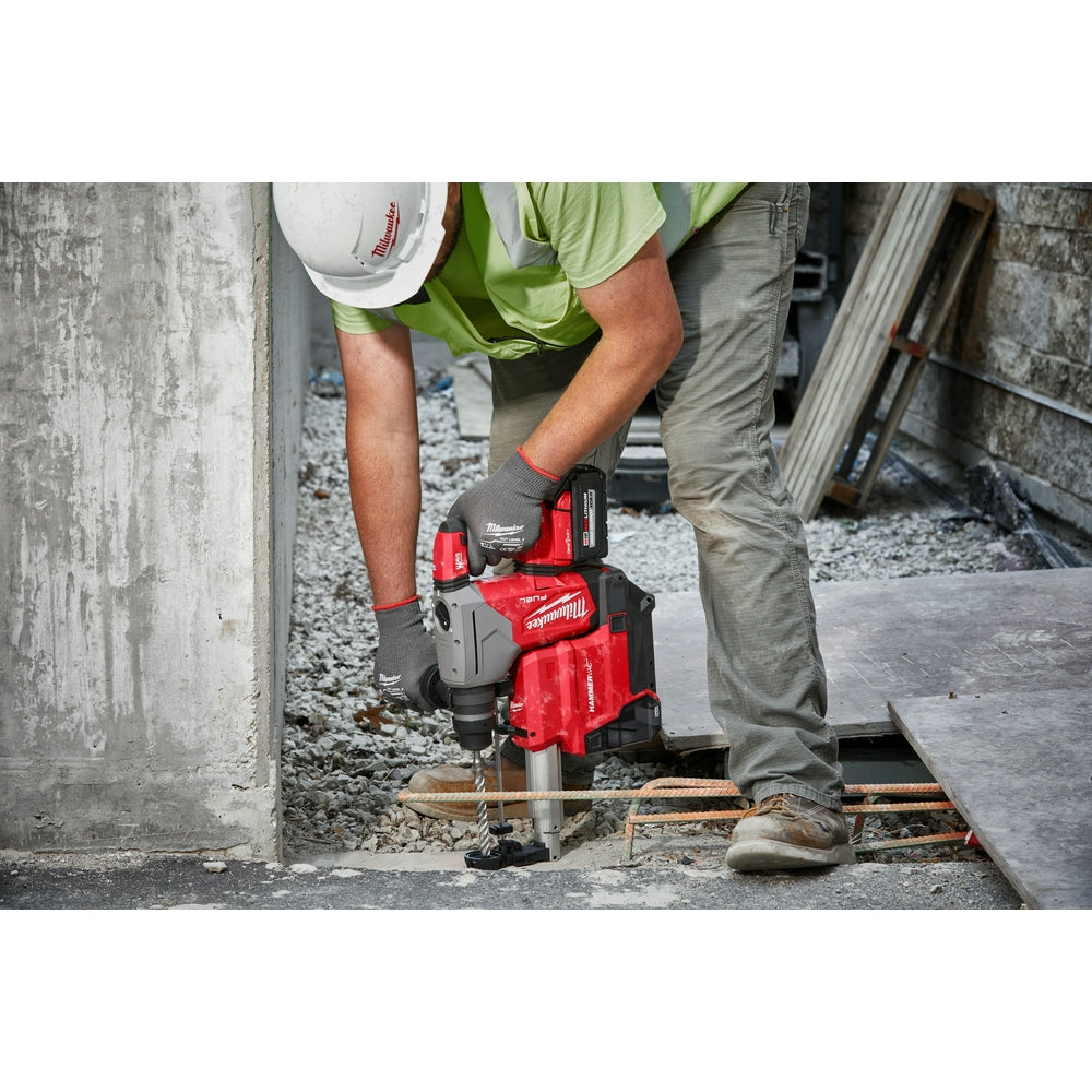 M18 FUEL™ HAMMERVAC™ 1-1/8" Dedicated Dust Extractor