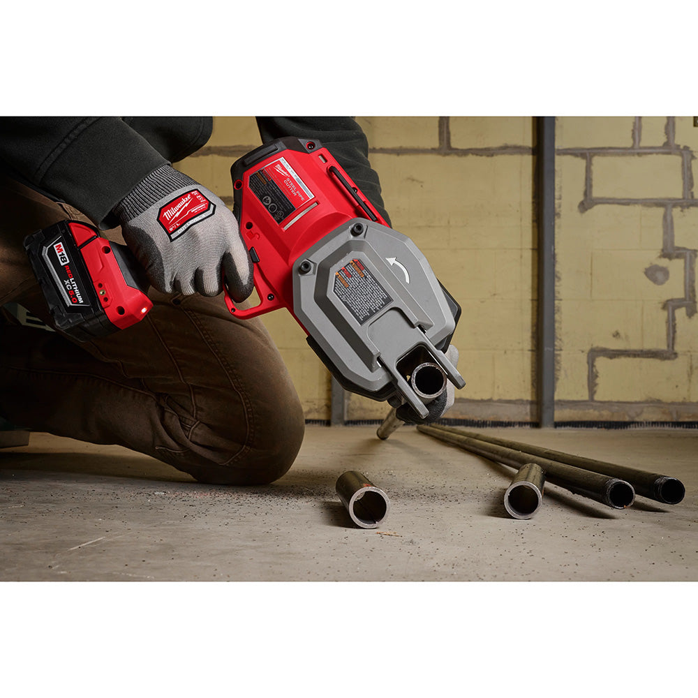 M18 FUEL™ ½”-1” Steel Pipe Cutter
