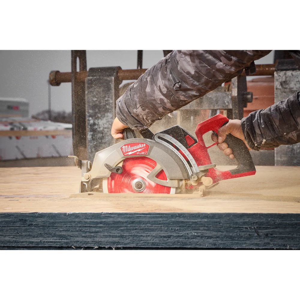 M18 FUEL™ 7-1/4" Rear Handle Circular Saw