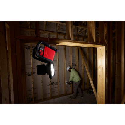 M18™ ROVER™ Dual Power Triple-Panel Flood & Area Light