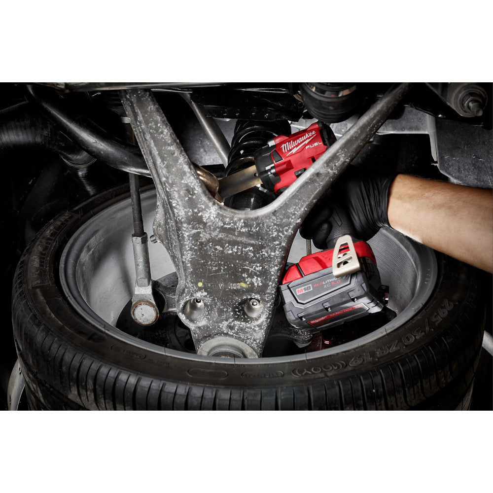 M18 FUEL™ 3/8" Compact Impact Wrench w/ Friction Ring Kit