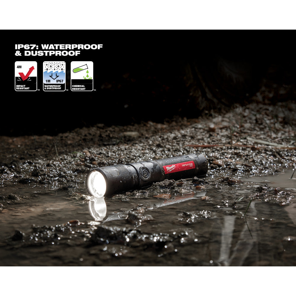 REDLITHIUM™ USB 1100L Twist Focus Flashlight
